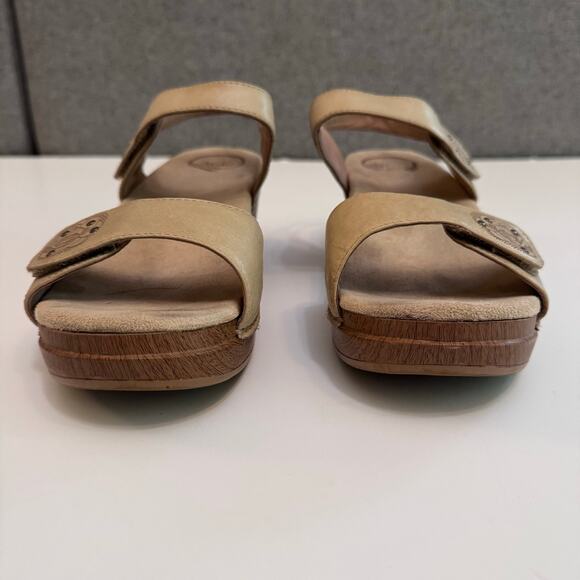 Dansko Shoes Womens 40 Beige Leather Sonnet Sandals Adjustable Ankle Strap - Picture 3 of 12